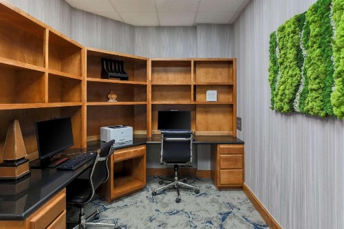 Hilton Garden Inn Tulsa South - image 6