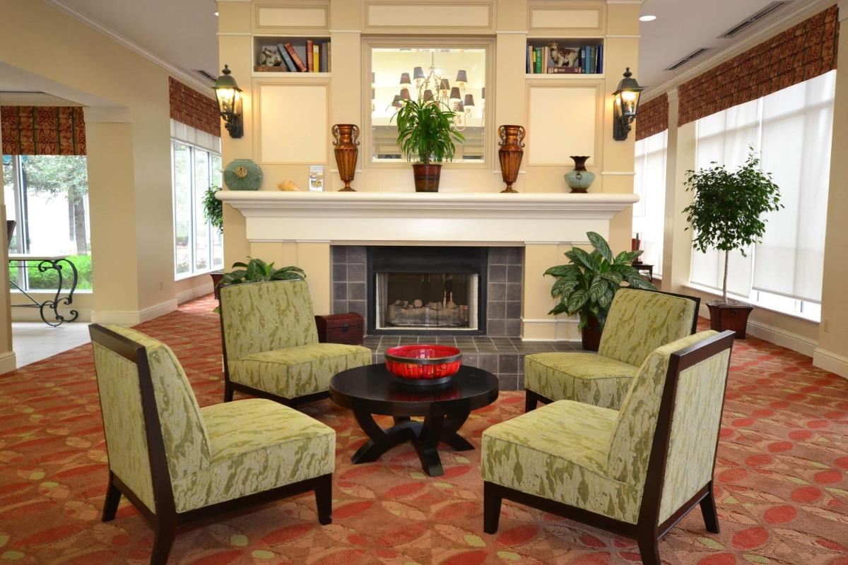 Hilton Garden Inn Tulsa Airport - image 2