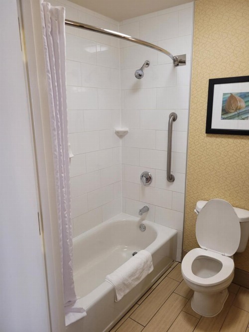 Hilton Garden Inn Tulsa Airport - image 27
