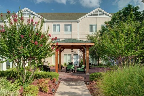 Hilton Garden Inn Tulsa Airport - image 7