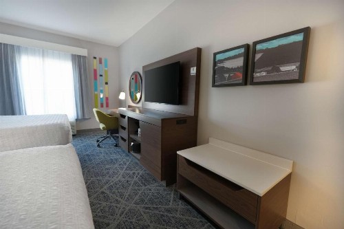 Hampton Inn and Suites Tulsa Central - image 14
