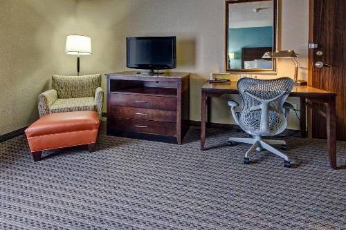 Hilton Garden Inn Midtown Tulsa - image 27