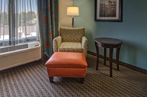 Hilton Garden Inn Midtown Tulsa - image 9