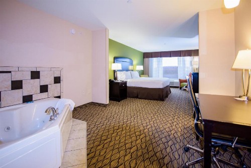 Holiday Inn Express Tulsa South Bixby an IHG Hotel - image 23