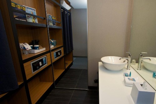 Aloft Tulsa - image 19