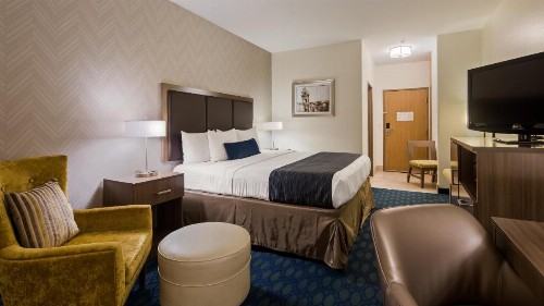 Best Western PLUS Tulsa Inn & Suites - image 14