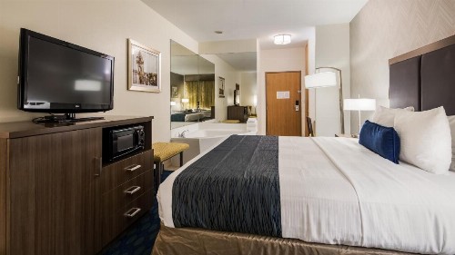 Best Western PLUS Tulsa Inn & Suites - image 15