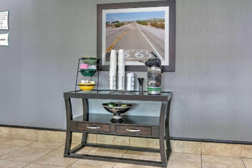 La Quinta by Wyndham Tulsa Airport / Expo Square - image 18