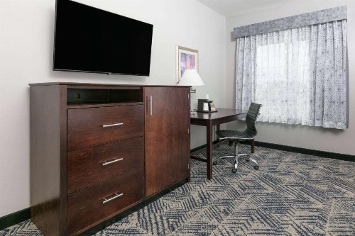 La Quinta by Wyndham Tulsa Airport / Expo Square - image 25