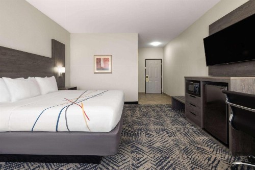 La Quinta by Wyndham Tulsa Airport / Expo Square - image 34