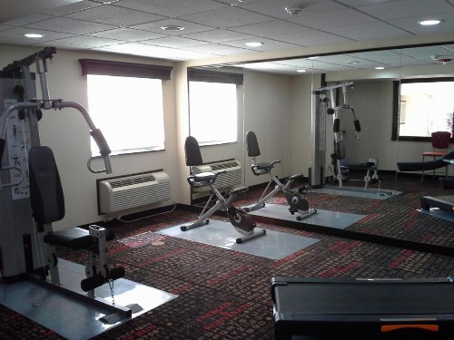 Ramada by Wyndham Tulsa - image 23