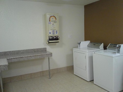 Ramada by Wyndham Tulsa - image 25