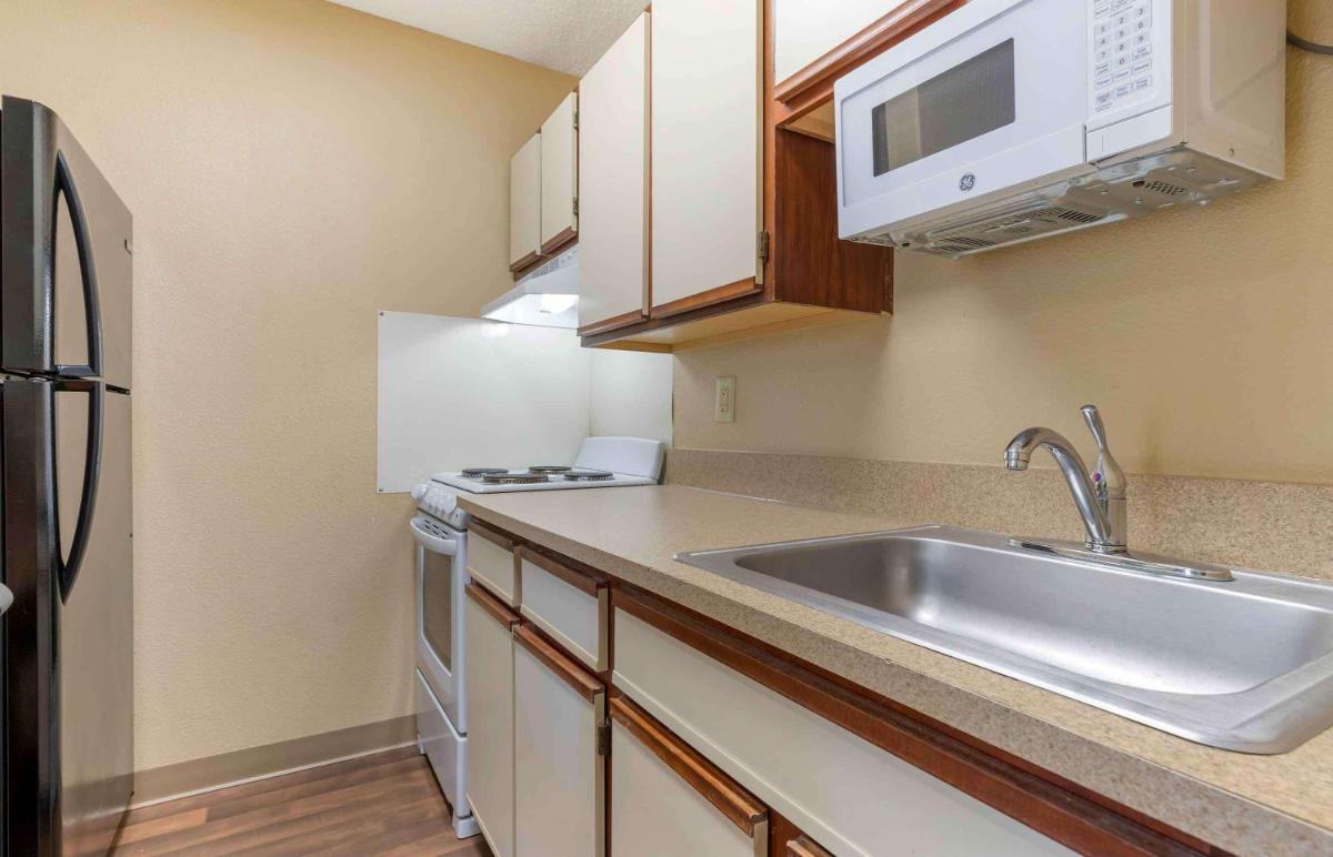 Extended Stay America Suites - Tulsa - Midtown - image 7
