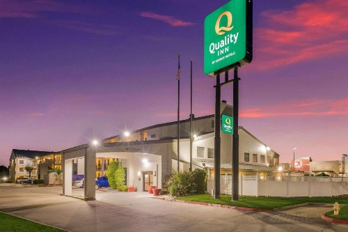 Quality Inn Tulsa Central - image 21