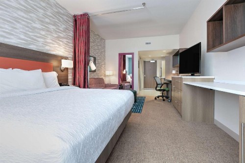 Clarion Inn Tulsa International Airport - image 33