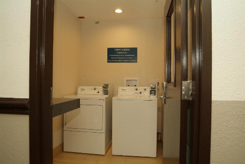 Expo Inn - image 22