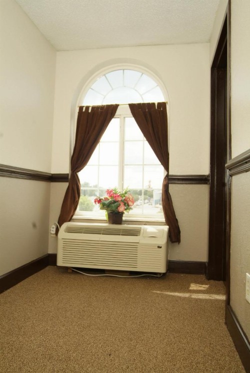 Expo Inn - image 25