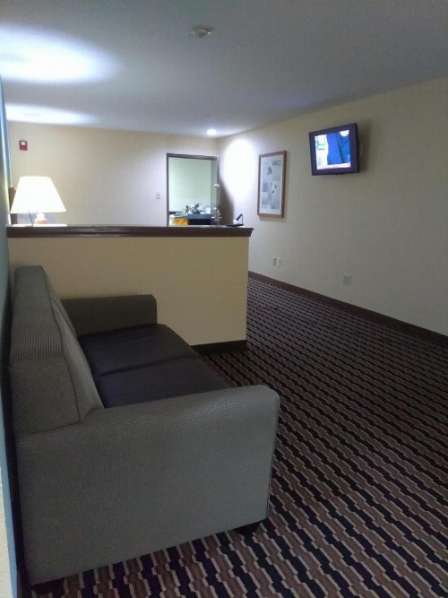 Expo Inn - image 6