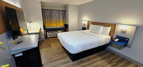 Microtel Inn & Suites by Wyndham Tulsa East - image 29