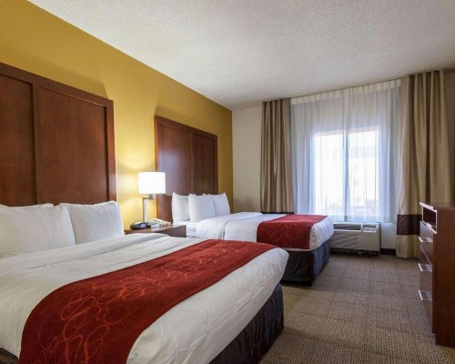 Comfort Suites Central / I-44 - image 18