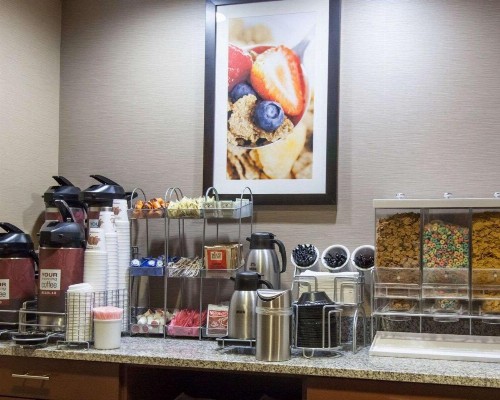 Comfort Suites Central / I-44 - image 29