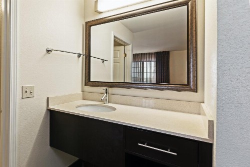 Staybridge Suites Tulsa-Woodland Hills an IHG Hotel - image 14