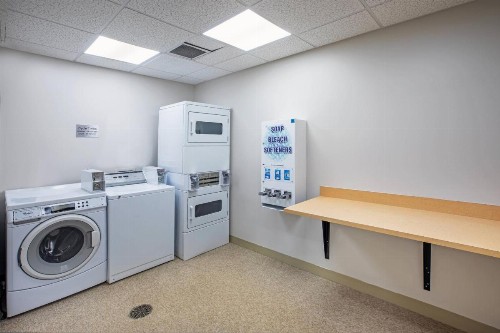 Fairfield Inn & Suites Tulsa Downtown Arts District - image 10