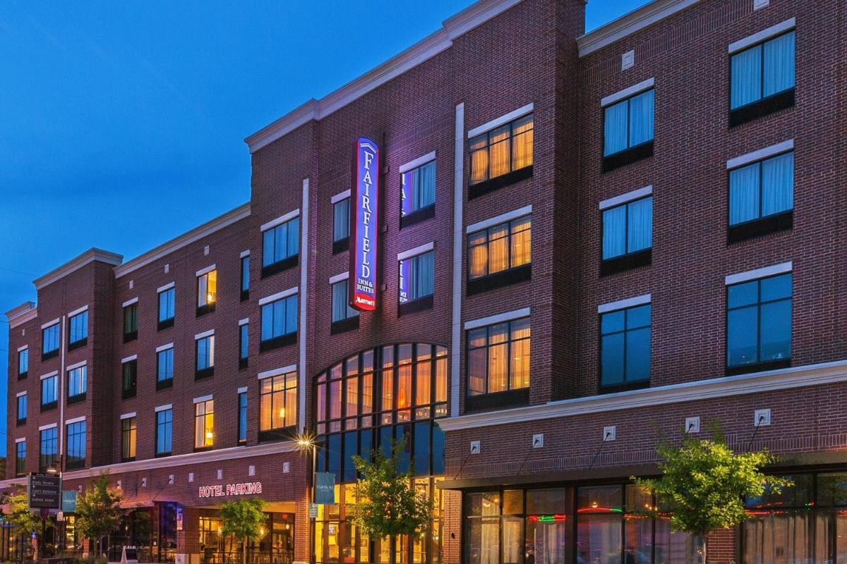 Fairfield Inn & Suites Tulsa Downtown Arts District - image 3