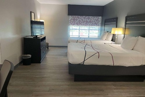 Wingate by Wyndham Tulsa - image 7
