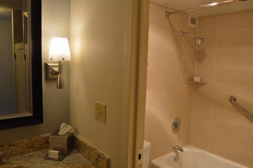 Delux Inn Tulsa - image 12