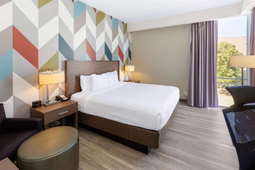 Best Western Plus Downtown Tulsa/Route 66 Hotel - image 12