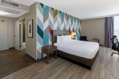 Best Western Plus Downtown Tulsa/Route 66 Hotel - image 18