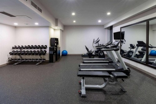 Best Western Plus Downtown Tulsa/Route 66 Hotel - image 29