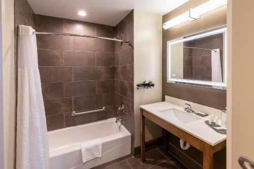 Best Western Plus Downtown Tulsa/Route 66 Hotel - image 31