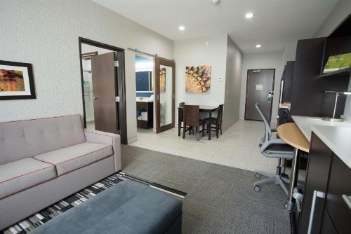 Home2 Suites by Hilton Tulsa Hills - image 13