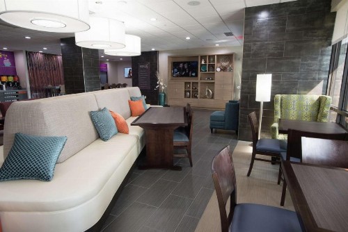 Home2 Suites by Hilton Tulsa Hills - image 3