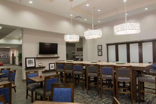 Hampton Inn & Suites Tulsa Downtown Ok - image 24