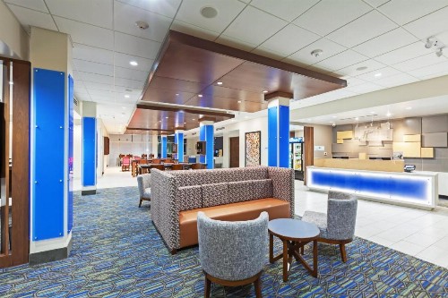 Holiday Inn Express & Suites Tulsa South - Woodland Hills an IHG Hotel - image 14