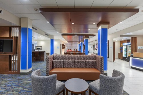 Holiday Inn Express & Suites Tulsa South - Woodland Hills an IHG Hotel - image 25