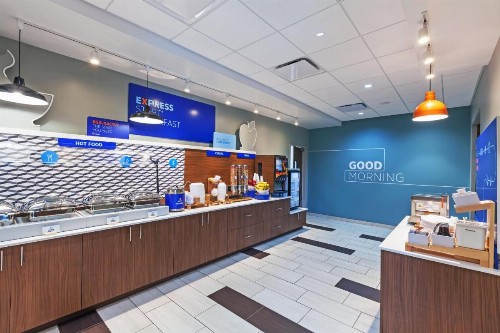 Holiday Inn Express & Suites Tulsa South - Woodland Hills an IHG Hotel - image 27