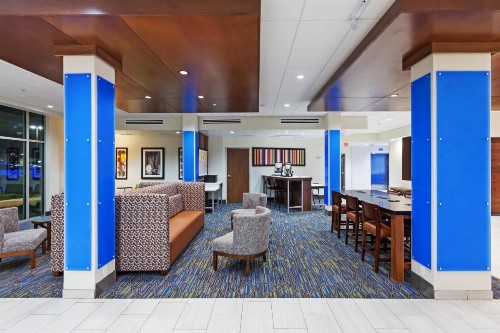 Holiday Inn Express & Suites Tulsa South - Woodland Hills an IHG Hotel - image 32