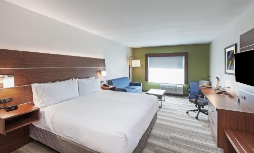 Holiday Inn Express & Suites Tulsa South - Woodland Hills an IHG Hotel - image 36