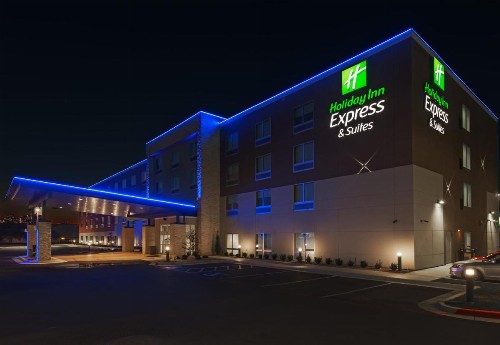 Holiday Inn Express & Suites Tulsa South - Woodland Hills an IHG Hotel - image 6