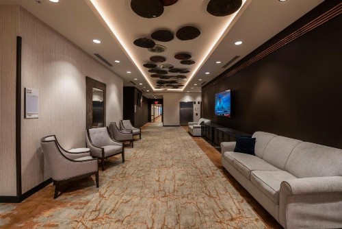 Hotel Indigo Tulsa DWTN/Entertainment Area - image 10