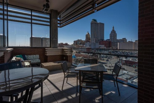 Hotel Indigo Tulsa DWTN/Entertainment Area - image 39