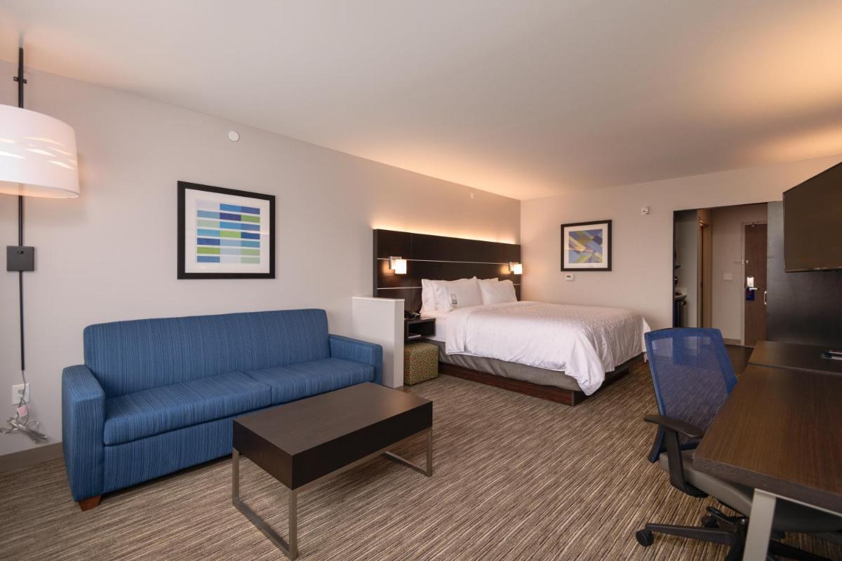 Holiday Inn Express & Suites - Tulsa Downtown - Arts District an IHG Hotel - image 6