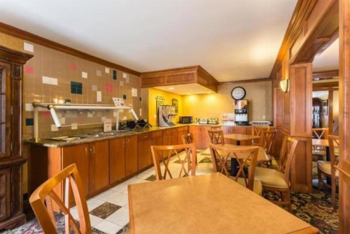 Clarion Inn Tupelo North - image 19