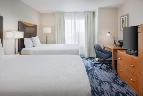 Fairfield Inn and Suites Turlock - image 24