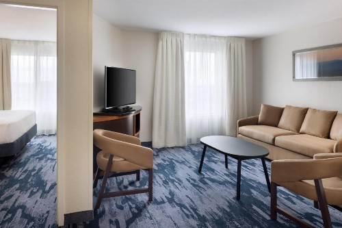 Fairfield Inn and Suites Turlock - image 26