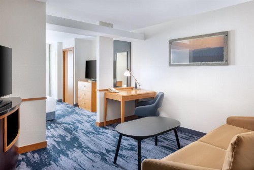 Fairfield Inn and Suites Turlock - image 31